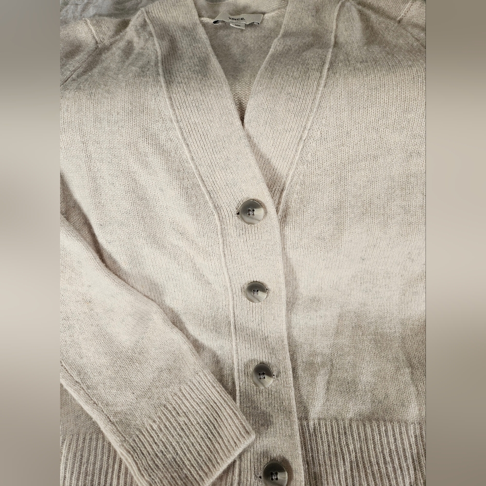 Vince Cream Cardigan 100% Cashmere Sweater with Cable-Knit Texture - Picture 2 of 7